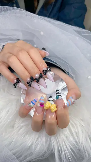 ネイル Mio_ Noiranailのネイルデザイン