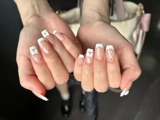 ネイル ✴︎ Delightのネイルデザイン