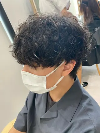 パーマ メンズ 似合う髪型が 分からない方へのヘアスタイル
