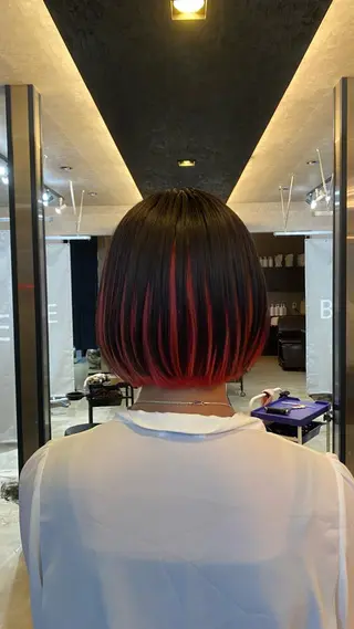 ショート カラー 浅野  勇貴のヘアスタイル