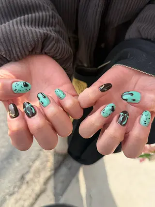 ネイル bylaki🌈 RENAのネイルデザイン