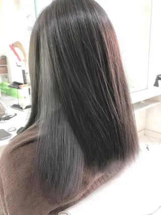 カラー 保住 亮太のヘアスタイル