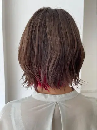 ミディアム 中顔面短縮 顔まわり新田大翔のヘアスタイル