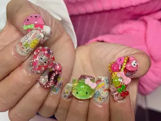 ネイル アイアムアイ 大村磨衣のネイルデザイン