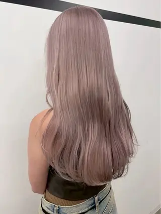 カラー PELE/ハイトーン /アズマタイチのヘアスタイル