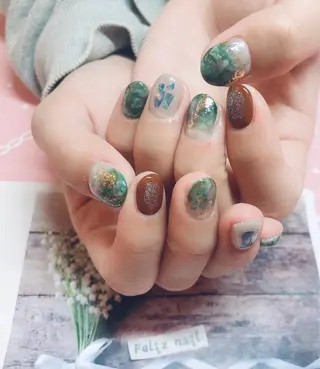 ネイル ユキカ （ネイリスト）のネイルデザイン
