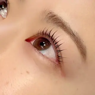 マツエク・マツパ カットモデル𓍲横堤 🫧秋積日向のヘアスタイル