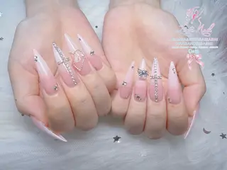 ネイル リナネイル アメ村心斎橋店のネイルデザイン