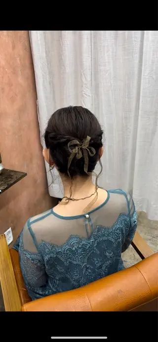 ミディアム ヘアアレンジ ともざねゆか UniQ/岡山駅のヘアスタイル