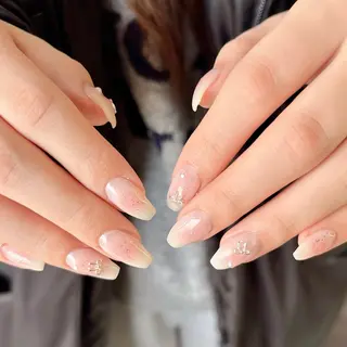 ミディアム 韓国ガーリー🎀 岐南🤍ななみのネイルデザイン