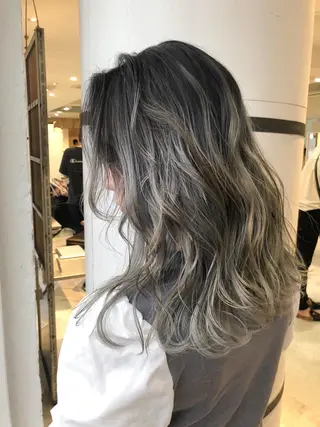 ロング カラー welring hair salonのヘアスタイル