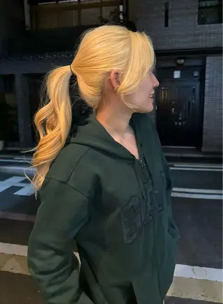 ロング 薮 夏帆のヘアスタイル