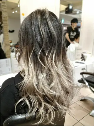 セミロング カラー ヘアアレンジ 【髪質改善美容師】t occa茨木篠原健太のヘアスタイル