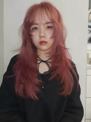 ロング カラー ヘアアレンジ ニュアンスカラー🧶 nanacoのヘアスタイル