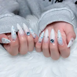 ネイル Julli NailStudioのネイルデザイン