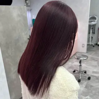 セミロング 岸下 理緒のヘアスタイル