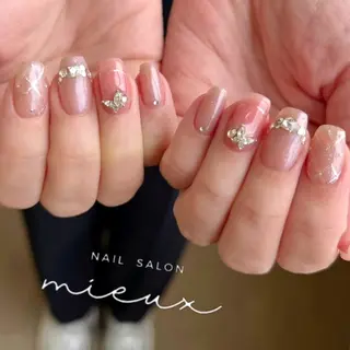 ネイル nailsalon mieuxのネイルデザイン