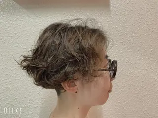 パーマ チカ/暖色系カラー/ おまかせ大歓迎のヘアスタイル