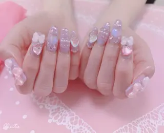 ネイル はぴねす所属・横浜 美夢のネイルデザイン