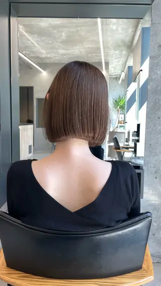 ミディアム 佐伯 和佳のヘアスタイル