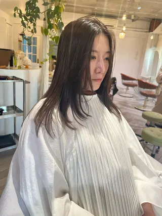 カラー ブリーチカラー🎀 韓国風/寺門美優のヘアスタイル