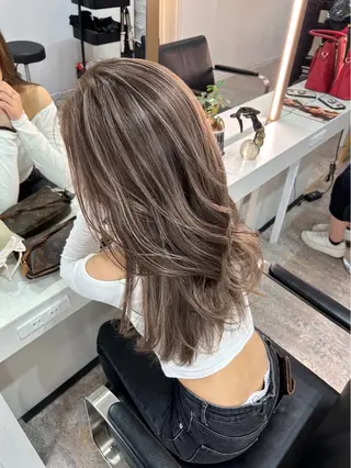 ロング カラー ハイライト白髪ぼかし メンズパーマ渋谷のヘアスタイル