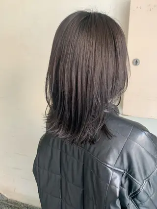 セミロング カラー パーマ ヘアアレンジ メンズ キッズ ネイル マツエク・マツパ アイブロウ 🦕ウルフカット 🦕ａｋｉｈｏのヘアスタイル