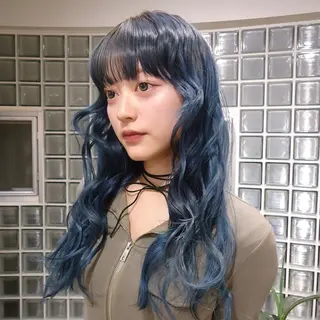 ロング カラー ハイトーン/ベージュ 𝙨𝙖𝙠𝙞のヘアスタイル