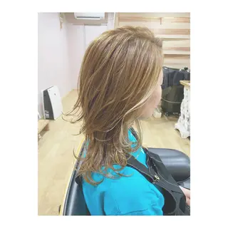 ミディアム カラー Asuka Mabuchiのヘアスタイル