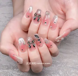 ネイル R inのネイルデザイン