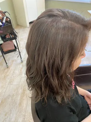 ミディアム カラー Agu 清尾 浩昭のヘアスタイル