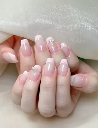 ネイル 小 雨のネイルデザイン