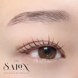 アイブロウ THE SALON -thea-Rinaのマツエク・マツパデザイン