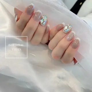 ネイル Nail &eye TROISのネイルデザイン