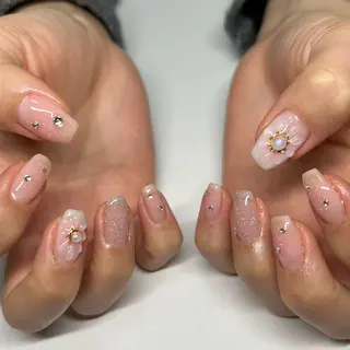ネイル aliengirl Ayuのネイルデザイン