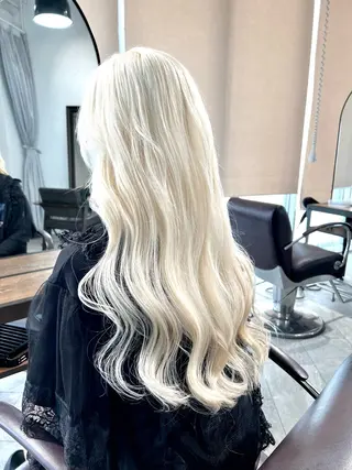 ロング カラー 🌈インナーカラー ‘ショウマ’🌈のヘアスタイル