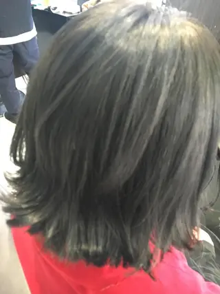 ショート カラー UNDER vr 【アンダーバー】のヘアスタイル