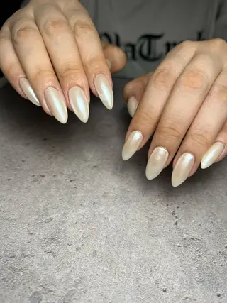 ネイル Yakko pas á pasのネイルデザイン