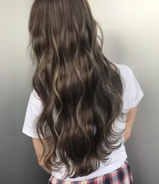 ロング カラー パーマ 似合わせ💖トレンド ✨TAKAMI😊のヘアスタイル
