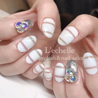 ミディアム .. momoko🕊のネイルデザイン