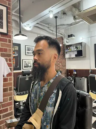 ミディアム メンズ Barber✂︎ Yutaroのヘアスタイル