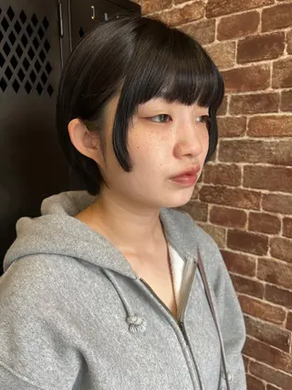 ショート カラー メンズ 久木原 ゆりのヘアスタイル