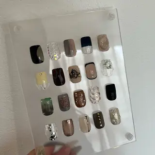 ネイル luster shihoのネイルデザイン