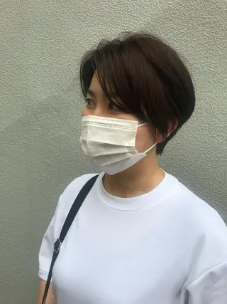 ショート さの あやねのヘアスタイル