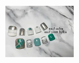 ネイル ﾈｲﾙﾙｰﾑﾘｯｶ 𝐦𝐚𝐲𝐮のネイルデザイン