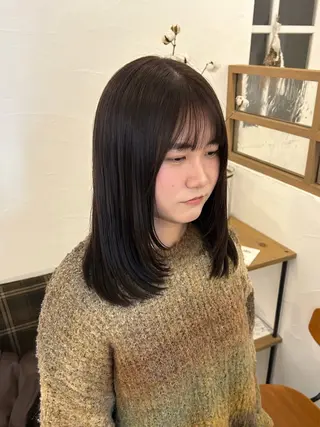 ミディアム カラー 水谷 優華のヘアスタイル