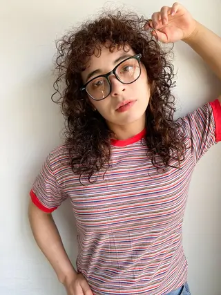 カラー パーマ ミディアム CEINE OURのヘアスタイル