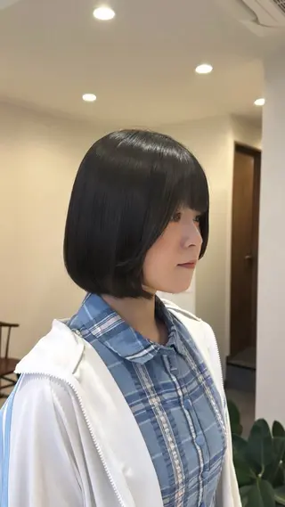 ミディアム 岩城 由佳のヘアスタイル