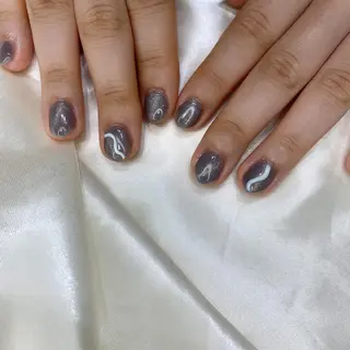 ネイル 西岡 杏のネイルデザイン