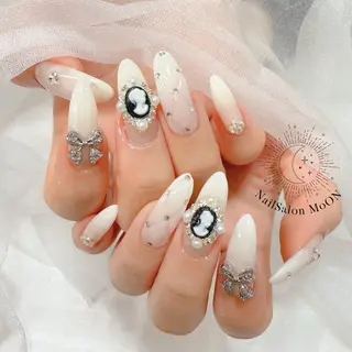 ネイル MoON...❤︎ MeGuのネイルデザイン